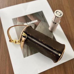 Limited Edition Letter Unisex Key Wallets Luxury Brand Zipper Cylinder Coin Purses Pencil Bag with Keychain Classic Zipper Handbag279f