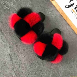 Hausschuhe Fuchspelz Ball Woolen Frauen Slipper Farbblock Flache süße Sandale Paar/Eltern-Kind-Schuhe Lässige Oberbekleidung Flip Flops H1122 x0913