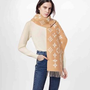 Sciarpa invernale Pashmina per designer Sciarpe calde Moda classica da donna imita lo scialle lungo in lana di cashmere