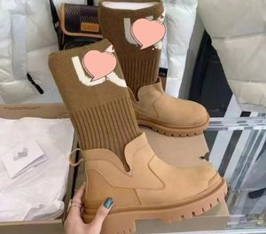 أحذية ثلجية للأزياء للسيدات سميكة Soled Soled مرنة التريكو الجوارب الدافئة Martin Middle Platform Boots