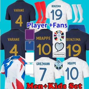 Maillots de Football 22 2023 French Fra nce Soccer Jersey French Benzema Francia Mbappe Griezmann Pogba Kante Maillot Foot Kit