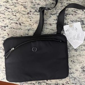 Ludowe linie torba na zewnątrz torby na zewnątrz Ladies Fitness Gym Fanny Pack Bag Nowa lekka woreczka pachowa LL287a