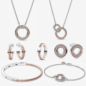 2023 Новый дизайнерский браслет-шарм, кольцо из розового золота с бриллиантовыми серьгами для женщин, подходит для Pandoras Signature, двухцветное ожерелье с логотипом, цепочка на ключицу, модный подарок