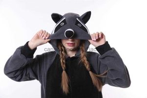 Mulheres Sleep Lounge Anime Trajes HKSNG Animal Adulto Cinza Raccoon Pijama Cartoon Black Racoon Onesies Cosplay Geral Presente de NatalL230913