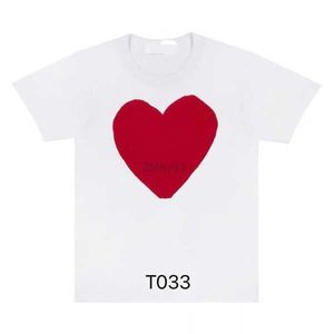 CDG Moda Uomo cdgs T-shirt Designer Camicia cuore rosso Casual Donna Commes Des Camicie Badge Garcons maniche corte ricamate a forma di cuore 12 KT2R