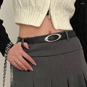 Belts Luxury Y2k Belt Vintage Moon Black Fashion Leather Metal Crescent Women's Casual Versatile Jeans Girdle