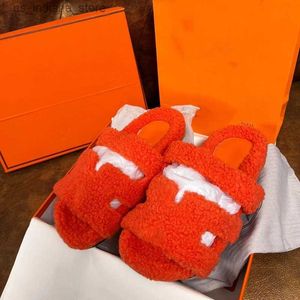 Terlik turuncu tasarımcı kadınlar kuzu yün slaytlar yeni moda kürk platform ayakkabıları lüks marka kış sıcak yumuşak açık ayak parmağı açık bir kayış q230913