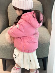 Menina meninos casacos bebê moletons crianças casaco infantil designer com capuz Novo estilo marca de luxo com design de letras quente 100% enchimento de penas de ganso rosa branco