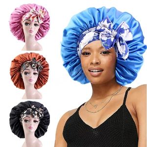 Ny silkeslen stor satinfodrad motorhuven Sleep Cap Stay On All Night Hair Wrap Cover Slouchy Beanie Curly Hair Protection for Women