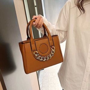 borse a catena spessa vers Borse firmate da donna Borsa a tracolla portatile di moda Borsa quadrata Borsa a tracolla con una spalla di grande capacità Borsa a catena 230915