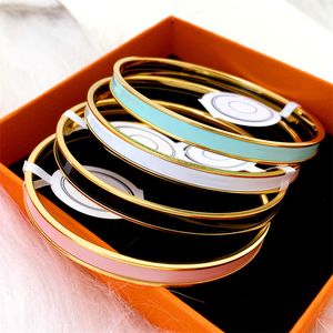 Bracciali firmati per donna Bracciale di marca Gioielli di lusso Accessori moda Smalto Acciaio al titanio Bracciale placcato oro Matrimonio per feste Regali di San Valentino