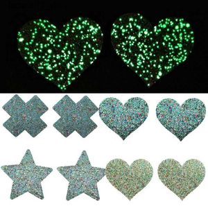 Almofada de mama Sexy Nipple Pasties Invisível Remendo De Mama Descartável Trevo Luminous Glitter Breast Lift Tape Peito Adesivos Bara Nipple Covers Q230914