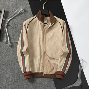 Designer Herrenjacke Frühling Herbst Windrunner 2024 Modemarke mit Kapuze Sport Windjacke lässig Reißverschluss Jacken Kleidung