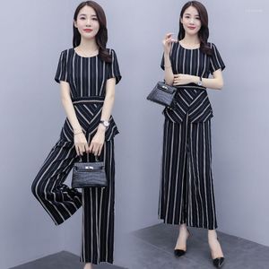 Kvinnors tvådelade byxor 2023 Summer Striped Suits Female Thin Short-Sleeved Shirt Topps Leisure Wide-Ben Ladies Set Y45