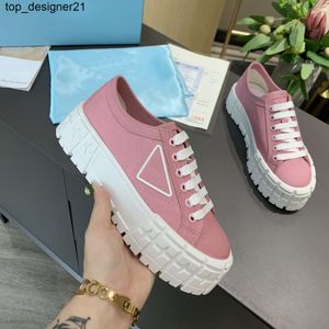 23SS Designer Double Wheel Casual Shoes Platform Nylon Sneakers Kvinnor MÄNDE Märke Vitt sneaker Trainers Triple Tjock Bottom Luxury Womens Mens Shoes