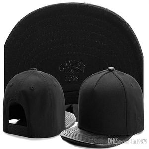 Cayler Sons em branco borda de couro toucas gorros Bonés de Beisebol hip hop Esportes Snapback chapéus chapeu de sol swag Homens mulheres 2114