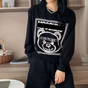 Moschino Felpe con cappuccio da uomo di altissima qualità Felpe Moschino Stampa grafica Perfetto oversize Autunno Designer da donna Girocollo Manica lunga U2JZ