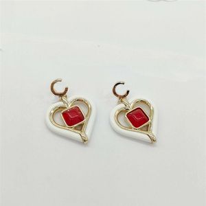 2023 Luxury Quality Charm Heart Shape Pendant Halsband med röd och vit färgdrop örhänge i 18K guldpläterad har stämpelbox PS7253H