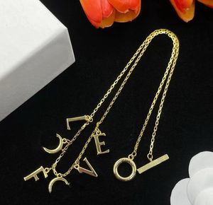 New Fashion Anagram Enamel Necklace Pendant Asymmetric Women Retro Earrings Rose Gold Full Diamonds Ear Stud Hoop Ladies Brooch Designer Jewelry 111