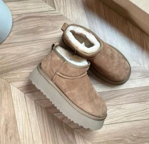 Projekt marki mini platforma butowa zima wgg kostki australia śnieg buty grube dolne skórzane ciepłe puszyste botki z futrem PT103101