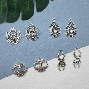 Charms 10st Alloy Charm Halloween Skeleton Spider smycken Tillbehör Diy Keychain Necklace Pendant Makande leveranser