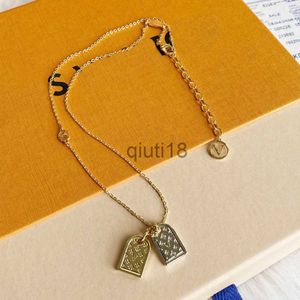 Anhänger-Halsketten Stempel-Halsketten Luxus-Mode-Choker-Halskette Designer vergoldeter Edelstahl Buchstaben-Anhänger-Halsketten für Frauen Hochzeitsschmuck Stempel x0