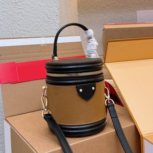 Namlu şeklindeki crossbody çanta lüksler çanta tasarımcı çanta deri çanta kadın mini omuz tote çanta çantası çantası moda klasik kova çanta kahverengi çiçek