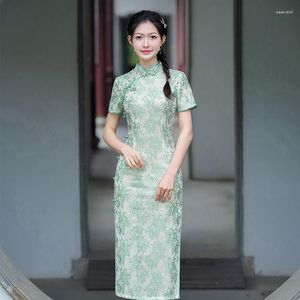 Etniska kläder 2023 sommar förbättrade lång spets cheongsam retro temperament unga flickor prestanda kinesisk stil kvällsklänning qipao för