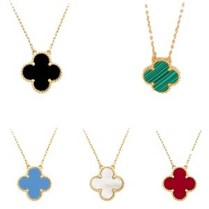 18k Guldpläterade halsband Luxury Designer Necklace Four-Leaf Clover Cleef Fashion Pendant Halsband Bröllopsfest smycken Högkvalitativa smycken 40cm+5cm