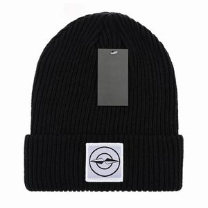 Sticked Hat Simple Beanie Cap Designer Skull Caps Fashionable For Man Woman Winter Hats 9 Color Classic Style260b