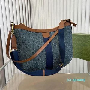 Designer -Blue Denim Bag 42cm Grande Vintage Crossbody Shop Bag Meia Lua Sacos Mulheres Bolsa De Lona De Couro Bolsa De Ombro Azul Listra Vermelha