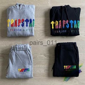 Felpe con cappuccio da uomo Felpe di alta qualità Trapstar Arcobaleno Colore Asciugamano ricamato Felpa con cappuccio Hip Hop Uomo Donna Maglione Nero Grigio x0914