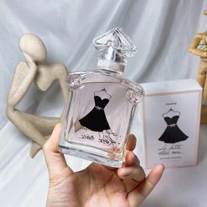 أعلى جودة النساء العطر اللباس الأسود العطور eau de التوالي 100 مل 3.3fl.oz رائحة طويلة الأمد برقة باريس بارفوم رذاذ عالي الجودة التسليم السريع