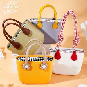 Evening Bags Wholesale Moulding Handbag Summer Beach Bag Mat With Hole Shoulder Bag Waterproof Rubber Silicone Tote Bag 230912