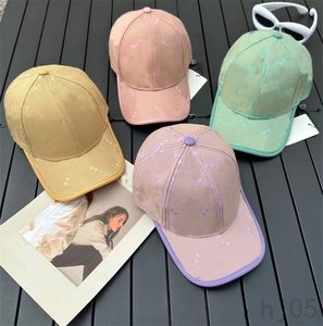 Baseballhatt designer lyxiga snapback hattar sport hållbar rosa gröna domedluxury mens designer hatt fast färg enkla tillbehör mz03 e23
