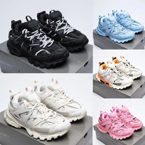 En Kalite Parçaları 3 3.0 Ayakkabı Erkek Kadın Eğitmenler Led Spor Sneaker Runner Ayakkabı Tasarımcı Spor Ayakkabı Deri Üçlü S Moda Ayakkabı Siyah Beyaz Gündelik Ayakkabı