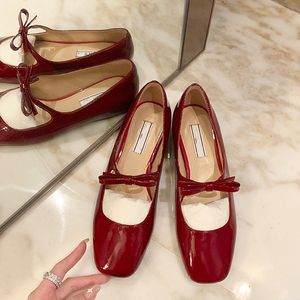 Dress Shoes Luxury Bowtie Mary Janes Women Square Toe Shiny Leather Silk Flats Ballets Femmes Red Dance Party Ball Bridal Wedding 230915