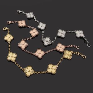 Charm Herkesin en sevdiği stil tasarımcısı bağlantı zinciri bileziği dört yaprak cleef clover bayan moda altın bilezik mücevher çift hediyesi