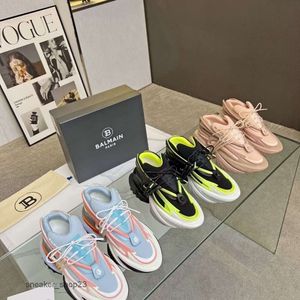 Estilo masculino nave espacial tênis balmaiin moda ins high-end designer estrangeiro versátil confortável super macio casual sapatos de alta qualidade