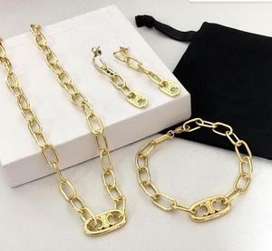 Nuovo design Triomphe Paris Collana con pendente, bracciale, orecchini, ottone placcato oro, set di gioielli da donna firmati XXCE04