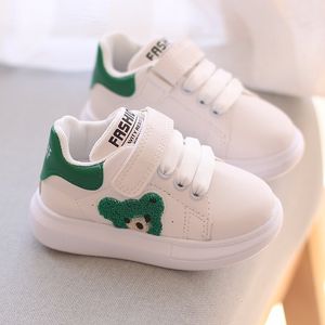 Athletic Outdoor Baby Kids Sneakers Anti-Slip Casual Buty Dzieci Białe dziewczęta chłopcy miękkie buty maluchowe cztery sezony 230915
