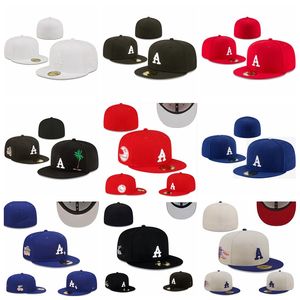 2023 Moda takılmış şapkalar Snapbacks şapka ayarlanabilir baskball kapaklar tüm takım logo adamı kadın açık spor nakış pamuk düz kapalı beanies esnek güneş kapağı
