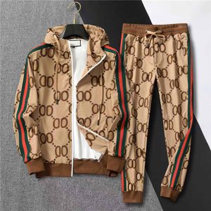 Tuta da uomo Due pezzi Set di giacche pantaloni con cappuccio con lettere Spring Autunno Outwear Sports Set Tracksuits Suit