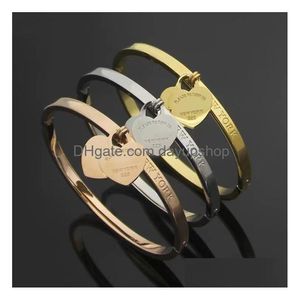 Märke T Classic Womens Designer Armband Fashion Titanium Steel Single Double Heart High Quality 18K Gold Cuff Gift Drop Delivery