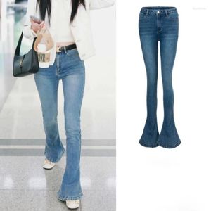 Женские джинсы 2023. Облегающая сумка с высокой талией. Тонкие эластичные брюки с микрорасклешенными бедрами.