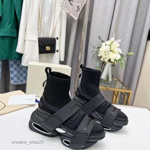 Balmaiin Pure Designer Casual Edition Shoes Качественные кроссовки Повседневная мужская ограниченная мода Осенний показ Топ Официальный сайт Спортивная зима Ndr6