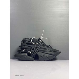 Модный дизайнер Balman Спортивная обувь Bullet Balmaiin Качественные топовые кроссовки Casual Paris Casual Top Space Unisex Edition Versatile Dij1