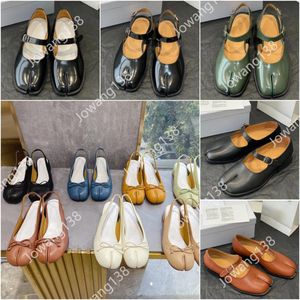 Tabi Ballerina Shoes for Women Luxury Designer Tabi Flats Half Casual Leather Slip-On Loafers Lambskin Calf Dance Shoes Size 35-40