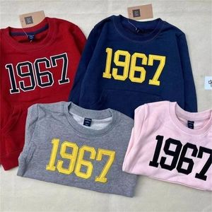 Familjsmatchande kläder 90 130 cm Small Children's Wear Autumn Casual Sweatshirt Round Neck Long Sleeve Pullover Top 230914