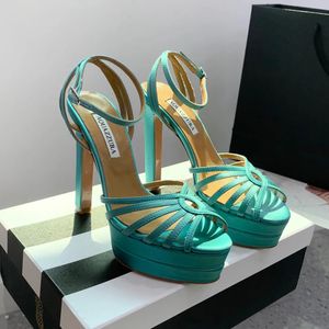 2023 Aquazura Platform Pumpar Sandaler Super High Chunky Block Heels Open-Toe Shoes smala band Kvinnors lyxdesigners Patent Läder yttersula Kvällskor